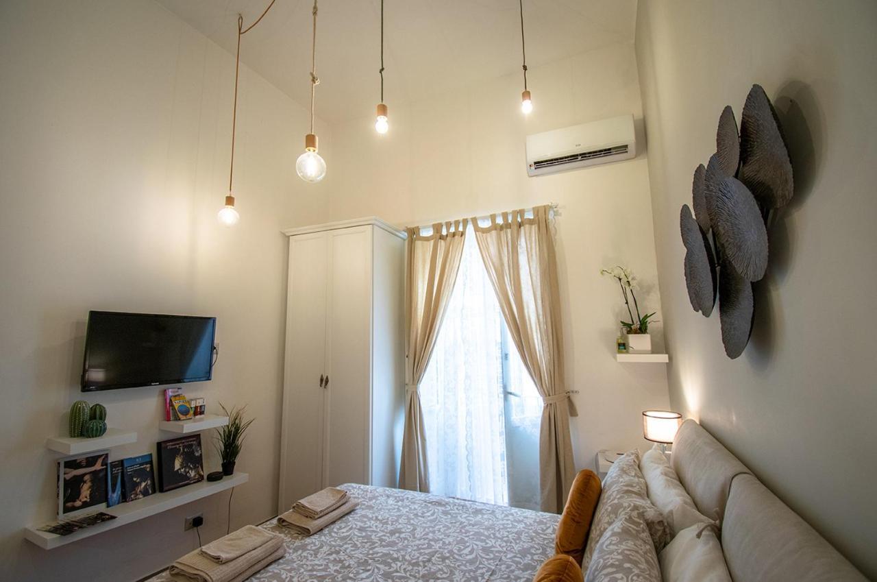 Lorenzo'S Art Studio 2 Napoli Ngoại thất bức ảnh