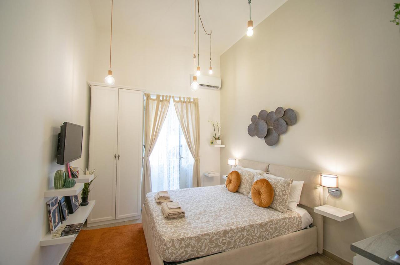 Lorenzo'S Art Studio 2 Napoli Ngoại thất bức ảnh